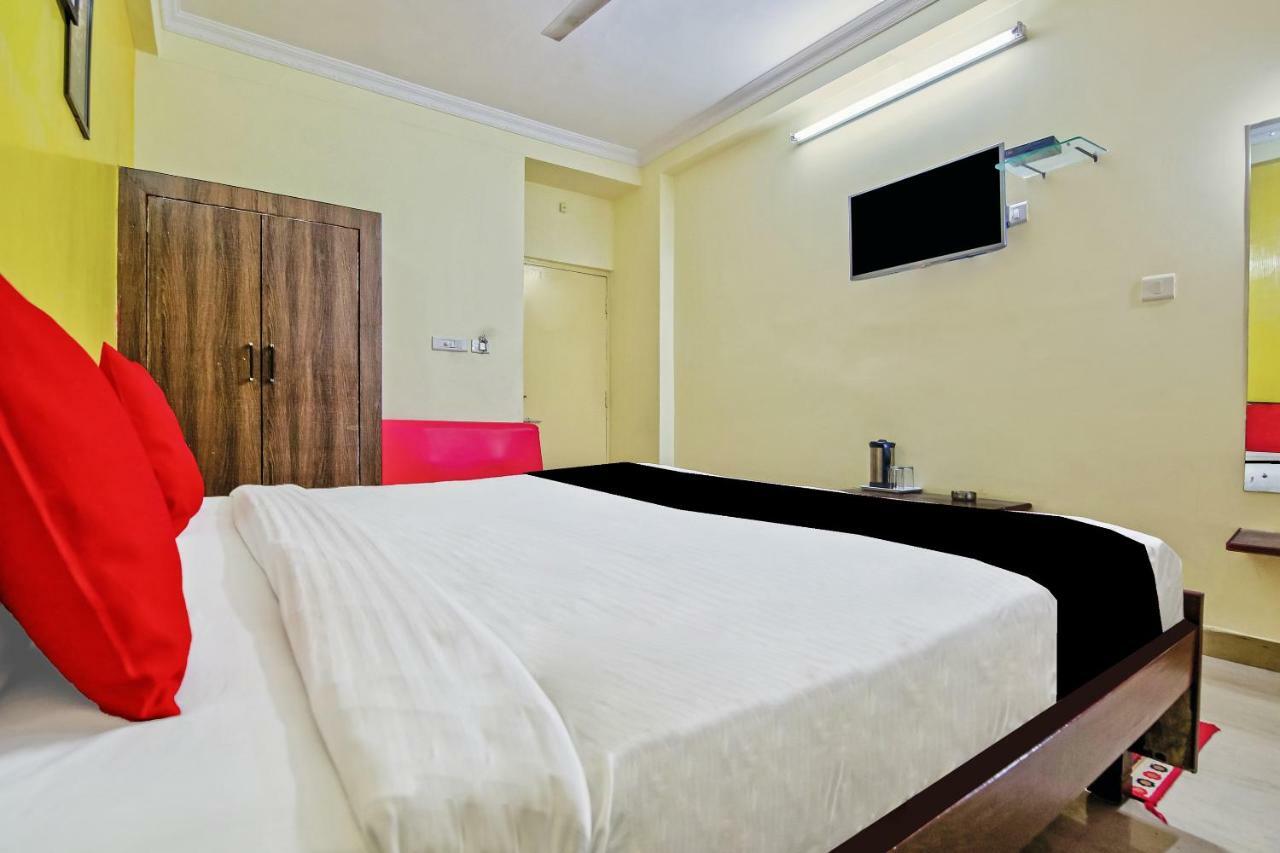 Capital O 41962 Hotel Mandakini Continental Lucknow Zewnętrze zdjęcie